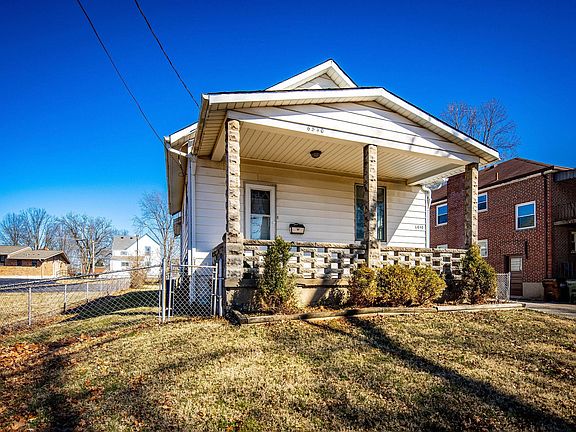 3rd image of 6840 Kenton Ave