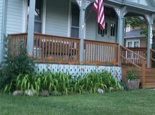 102 S Liberty St APT 2, Elgin, IL 60120