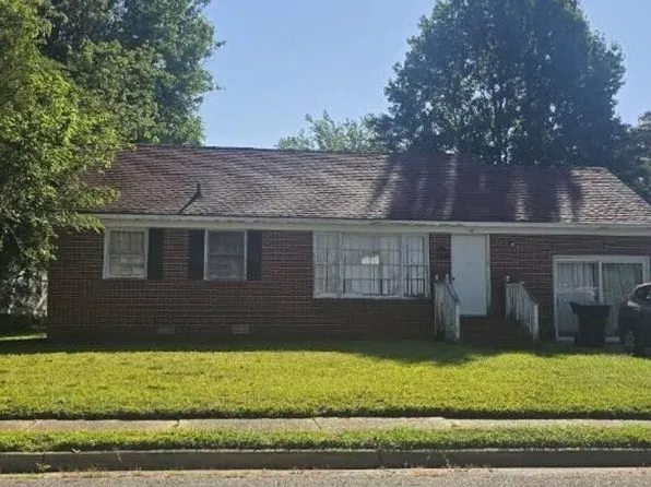1110 Lodi Ct, Hampton, VA 23666