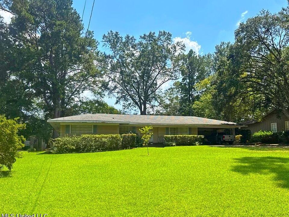 2nd image of 1061 Buckley Dr