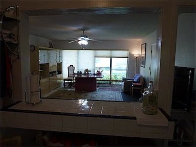 5th image of 80 Park Dr APT 1