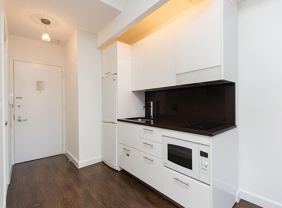 1st image of 212 W 91st St APT 229