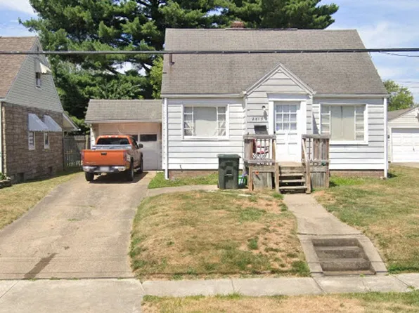 2813 Baldwin Ave NE, Canton, OH 44705