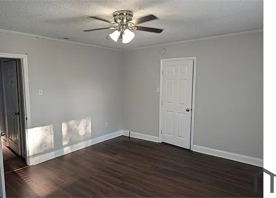 722 Hendee St — Photo 7