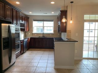 4497 Beacon Grove Cir #B, Fairfax, VA 22033