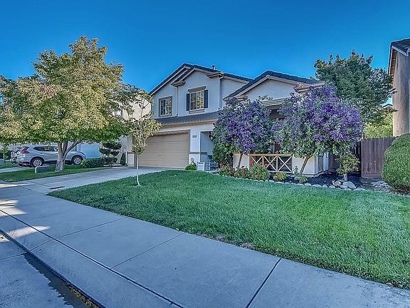 2nd image of 3583 Hepburn Cir