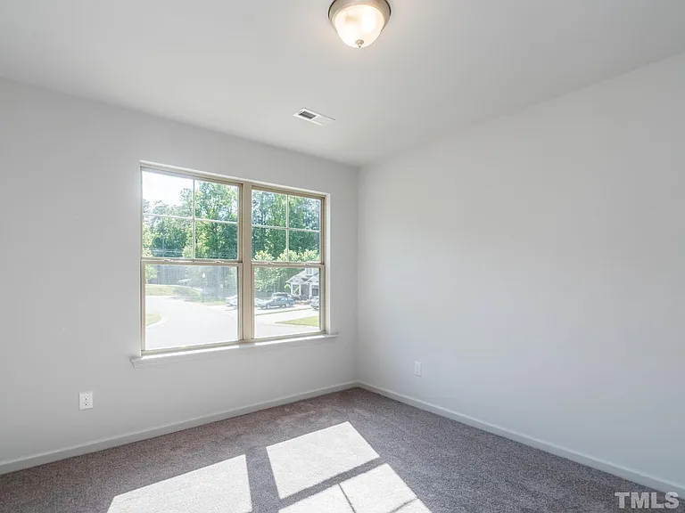 3256 Tracer Dr — Photo 16