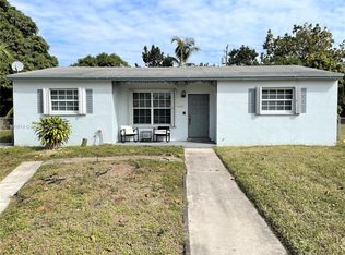 16981 NE 8th Ct, North Miami Beach, FL 33162