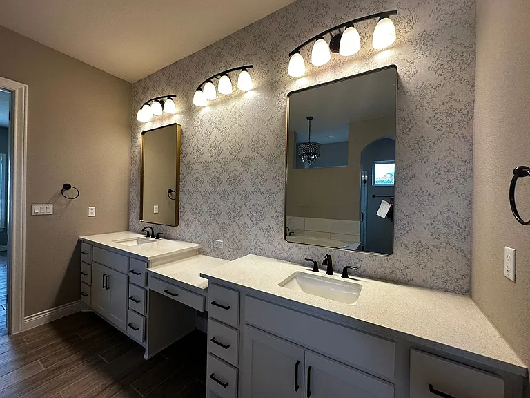 904 Indian Hawthorne Dr — Photo 15