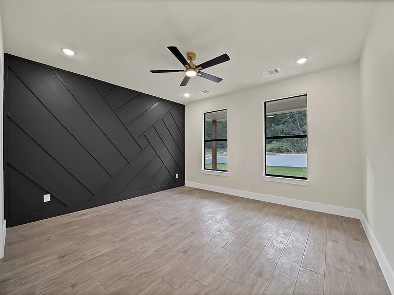 2925 River Ridge Ct — Photo 16