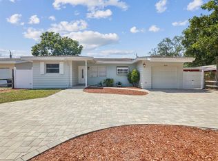 8164 127th St, Seminole, FL 33776