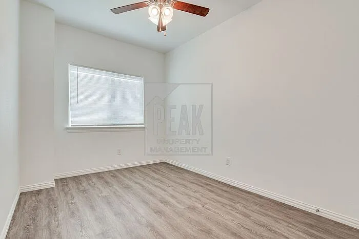 3220 S Cherry Ln — Photo 14