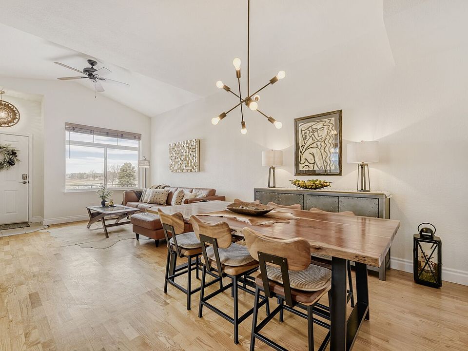 Open concept living and dining for six