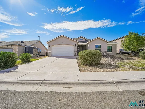 805 Barcelona Ct, Carlsbad, NM 88220