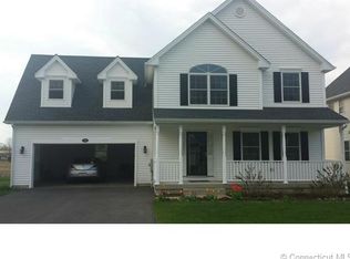 14 Masons Brook Ln, East Windsor, CT 06088