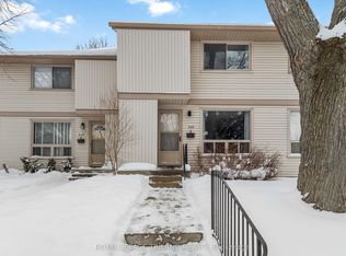 242 Monmore Rd #12, London, ON N6G 3B4