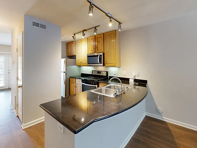Gayton Pointe Townhomes — Photo 58