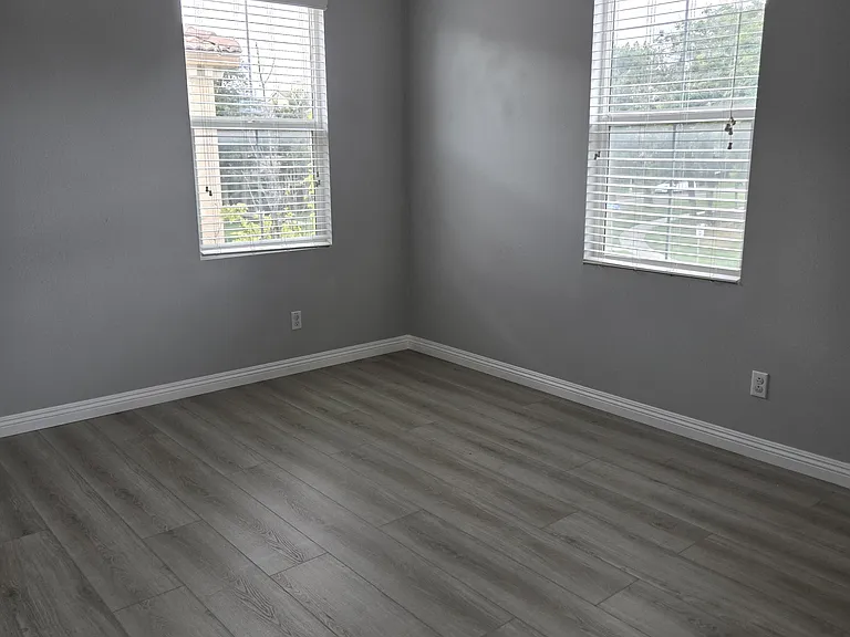 8678 Founders Grove St — Photo 10