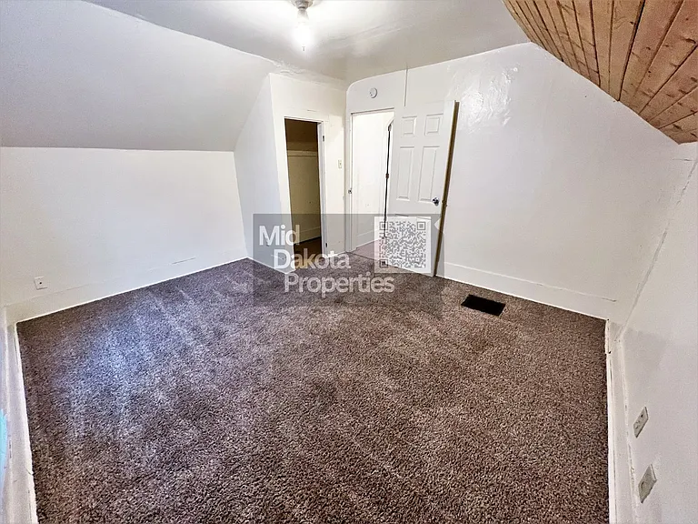 414 E 7th Ave — Photo 7