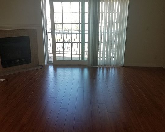 4th image of 1731 Corinth Ave APT 402