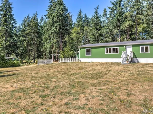 480 Piper Trl, Oak Harbor, WA 98277