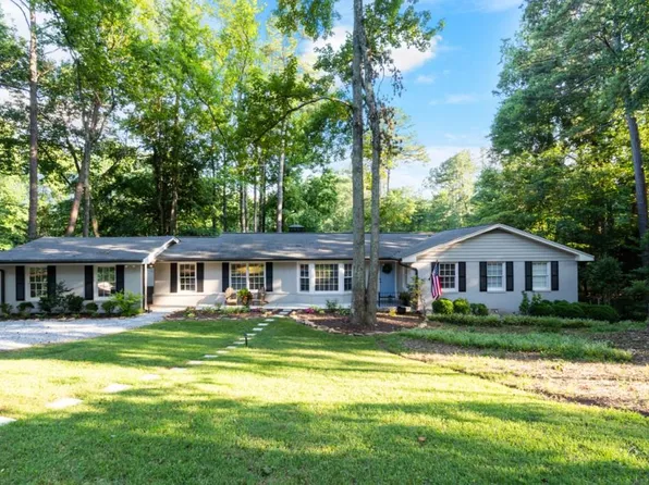 2836 Briarglen Dr, Atlanta, GA 30340