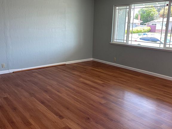 5th image of 5475 San Antonio Way