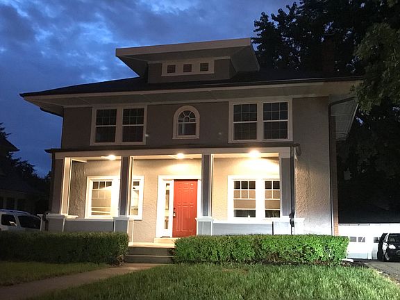 2nd image of 1032 W 71st Ter