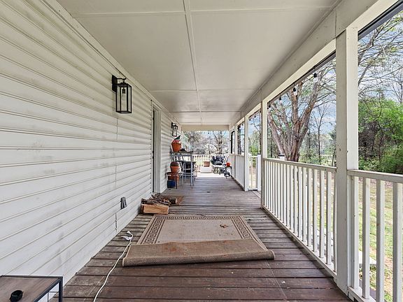 5th image of 5491 Hill Rd