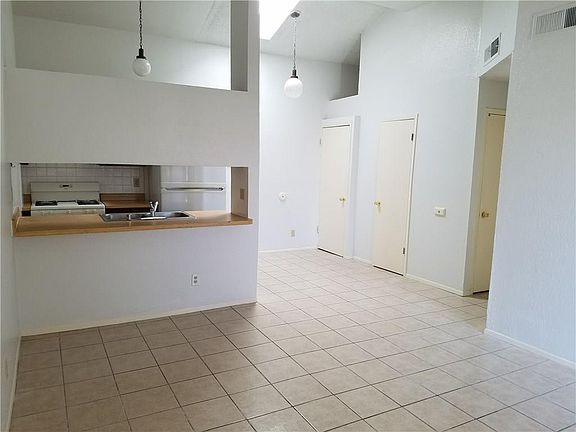 2nd image of 11430 Sundrop Ct