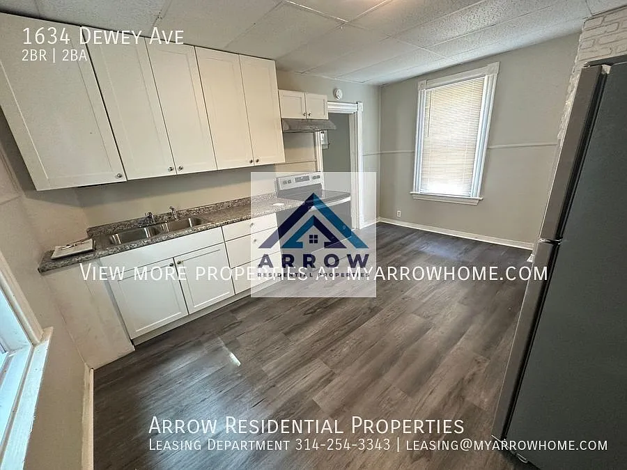1634 Dewey Ave | 2 Beds, 2 Bath — Photo 3