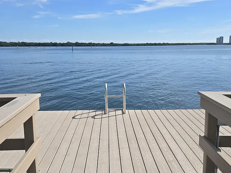 60 Yacht Club Dr #405 — Photo 29