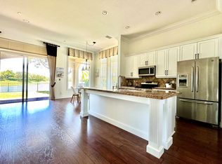 8186 NW 105th Ln, Pompano Beach, FL 33076