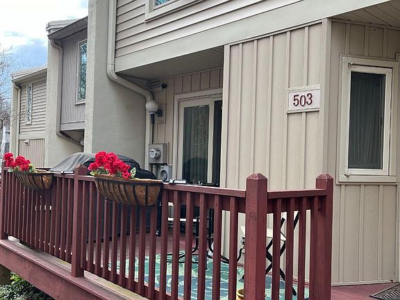 Front deck entrance.