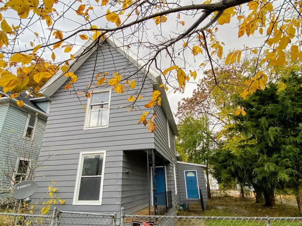 158 Straight Ave SW, Grand Rapids, MI 49504