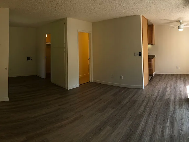 Terrace Apartments — Photo 12