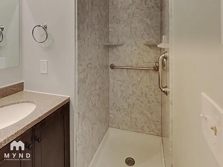 2028 Collier Rd — Photo 14