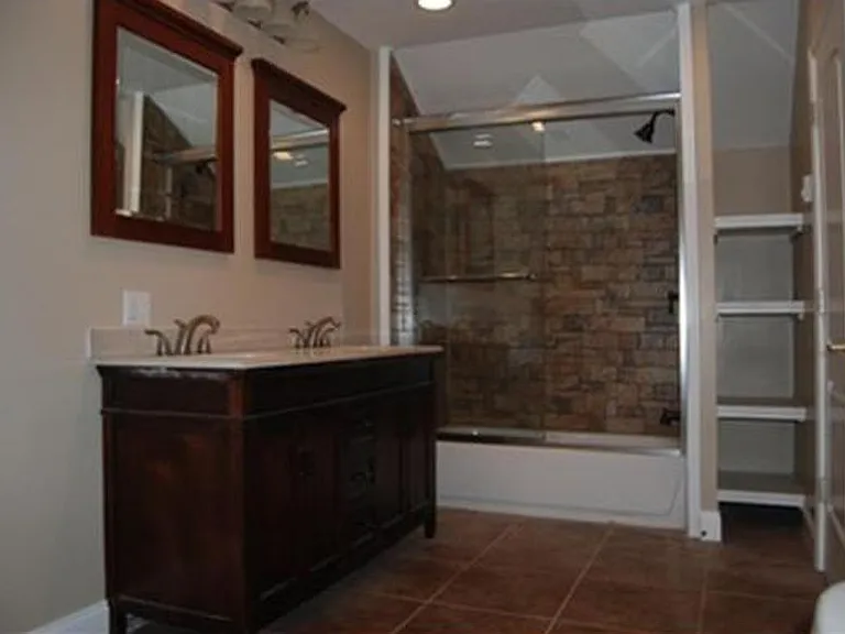 265 Main St #1 — Photo 4
