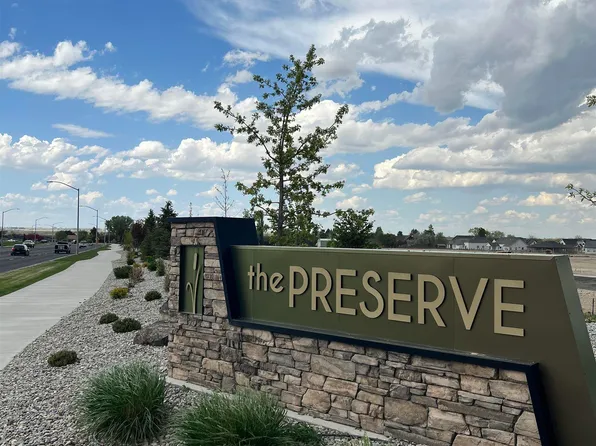 8 Clubhouse View Ln, Twin Falls, ID 83301