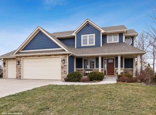 2200 W Henderson Ave, Indianola, IA 50125