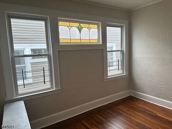 4th image of 31-33 Norman Rd #31