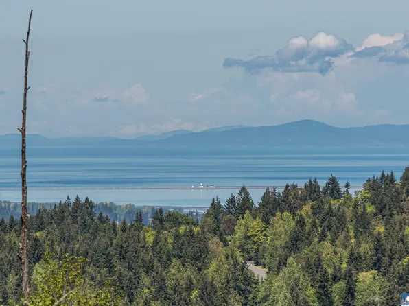 9999 Wadsworth Dr, Sequim, WA 98382