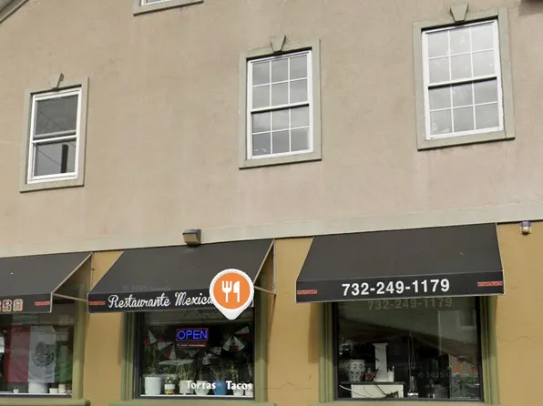 281 Suydam St Floor 2, New Brunswick, NJ 08901