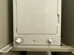 2121 W 26th St APT F203, Lawrence, KS 66047