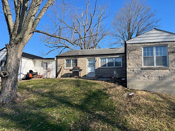 2nd image of 418 E Adair St