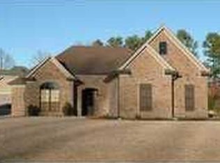 136 Pebble Creek Cv E, Hernando, MS 38632
