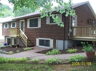 2408 Old Town Rd, Bridgeport, CT 06606