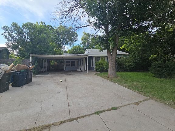 2nd image of 7304 Llano Ave