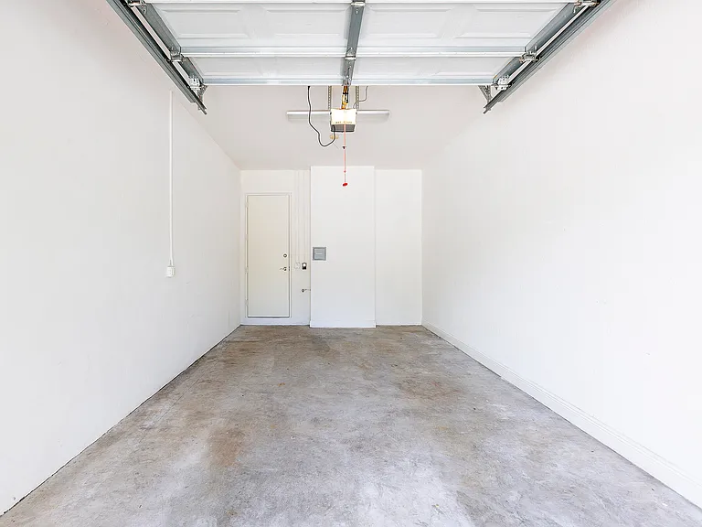 6807 Lakeside Cir N #102-1 — Photo 23
