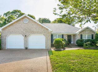 1005 Don Blair Dr, Smyrna, TN 37167